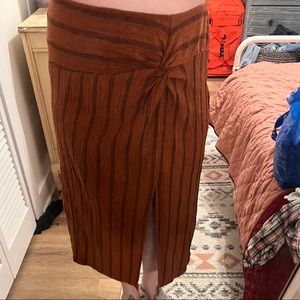 High waisted brown cinched waist skirt with slit
